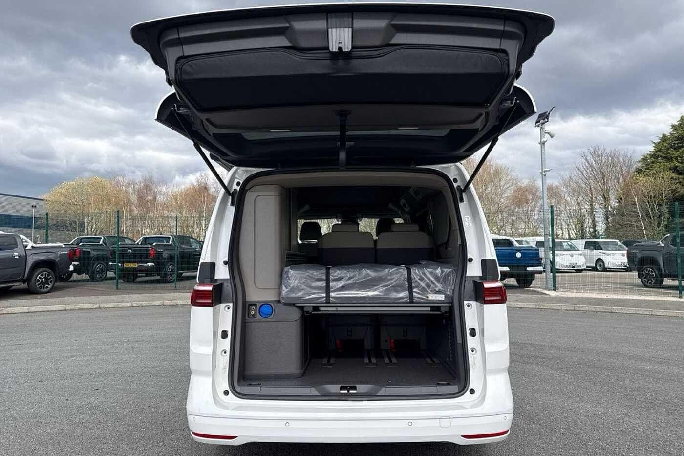 Used Volkswagen California 2025 for sale - 77275401: Photo 9