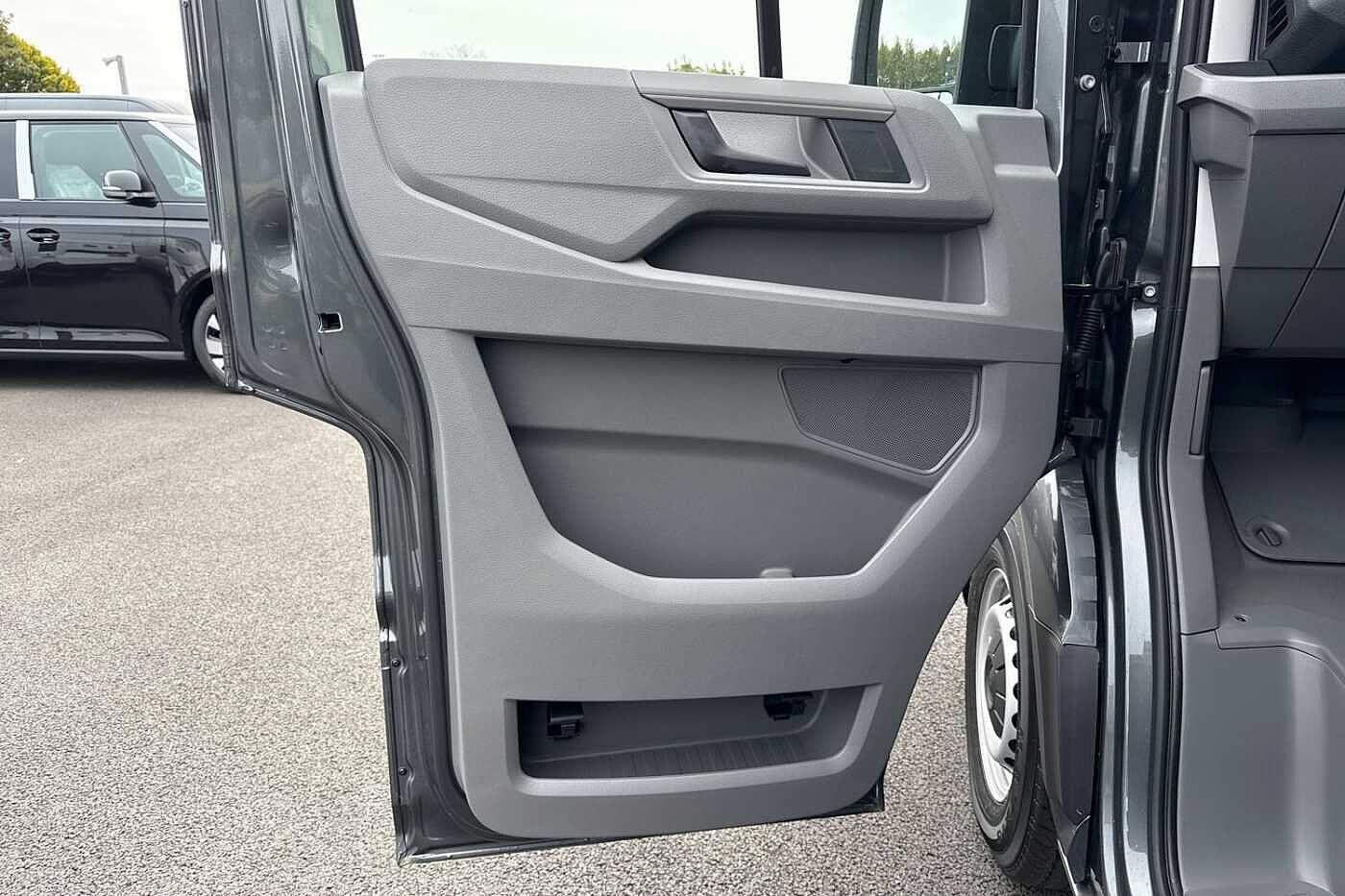 Used Volkswagen Crafter 2025 for sale - 76847889: Photo 31