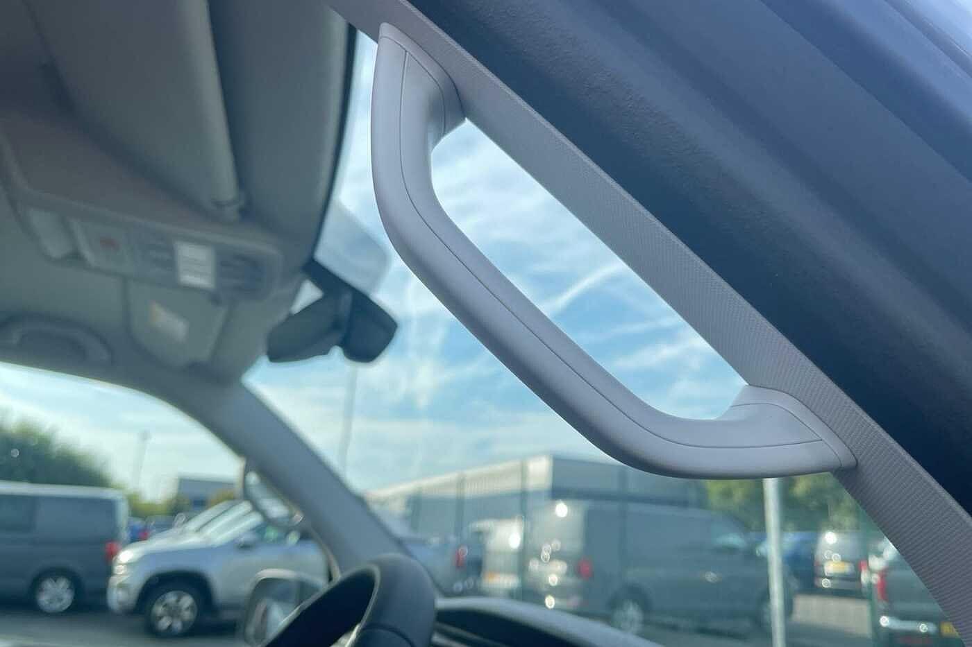 Used Volkswagen Transporter 2024 for sale - 76654270: Photo 47