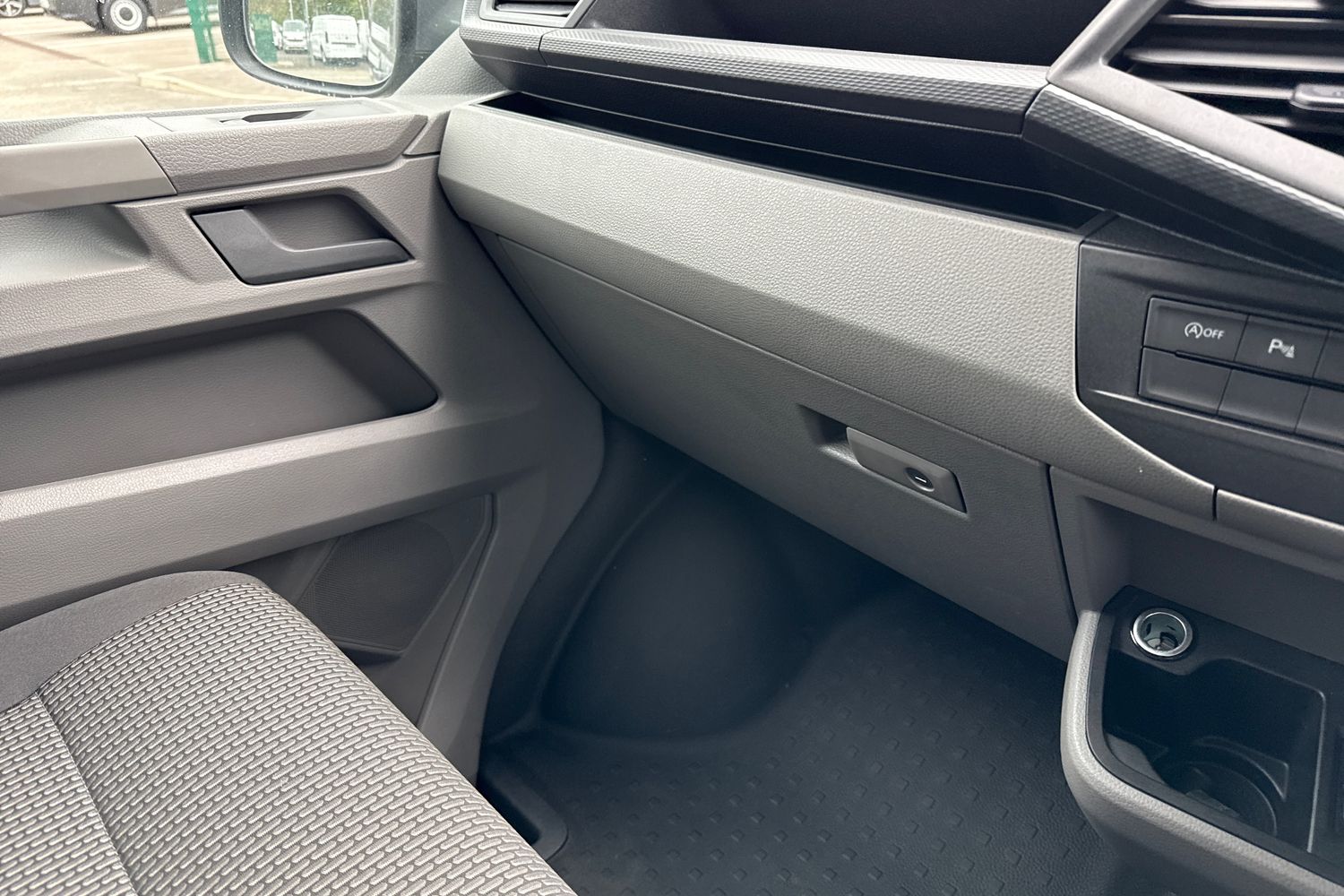 Used Volkswagen Transporter 2024 for sale - 76316614: Photo 20