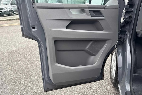 Used Volkswagen Transporter 2024 for sale - 76316614: Photo 33