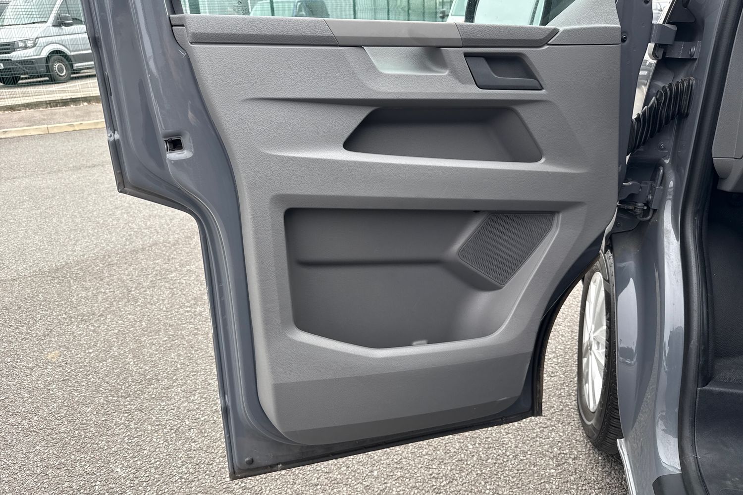 Used Volkswagen Transporter 2024 for sale - 76316614: Photo 34