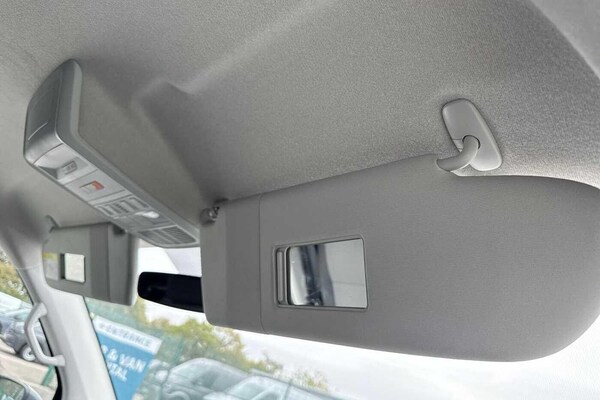 Used Volkswagen Transporter 2024 for sale - 76316614: Photo 36