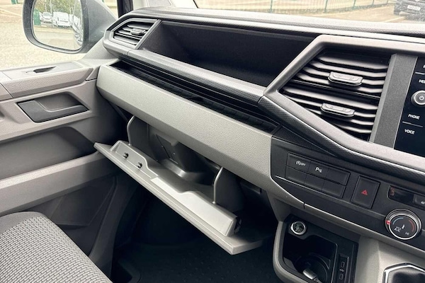 Used Volkswagen Transporter 2024 for sale - 76316614: Photo 44