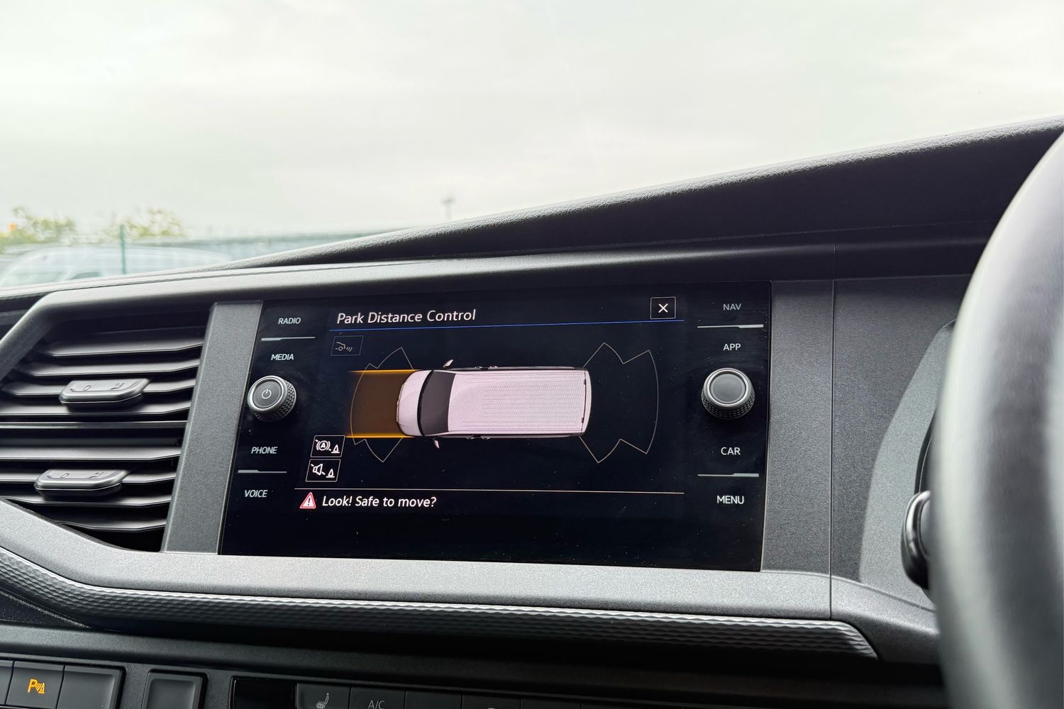 Used Volkswagen Transporter 2024 for sale - 76316614: Photo 57