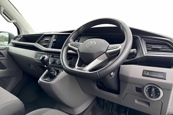 Used Volkswagen Transporter 2024 for sale - 76316614: Photo 6