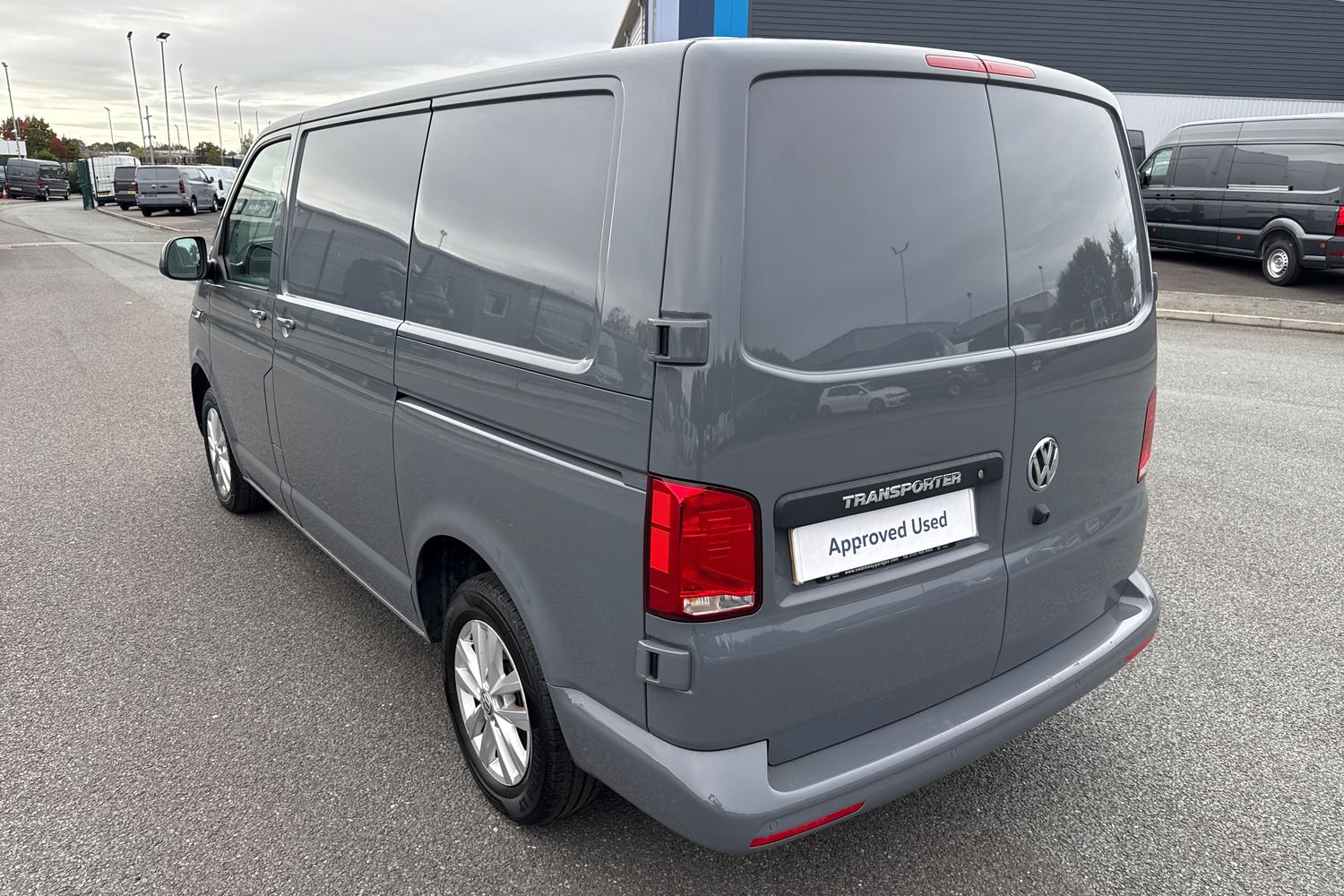 Used Volkswagen Transporter 2024 for sale - 76316614: Photo 8