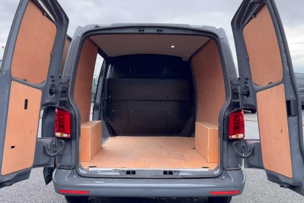 Used Volkswagen Transporter 2024 for sale - 76316614: Photo 9