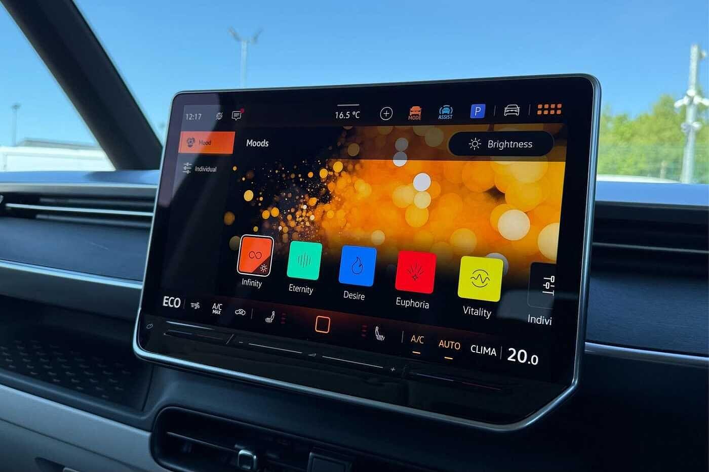 Used Volkswagen ID.Buzz 2025 for sale - 76469349: Photo 57