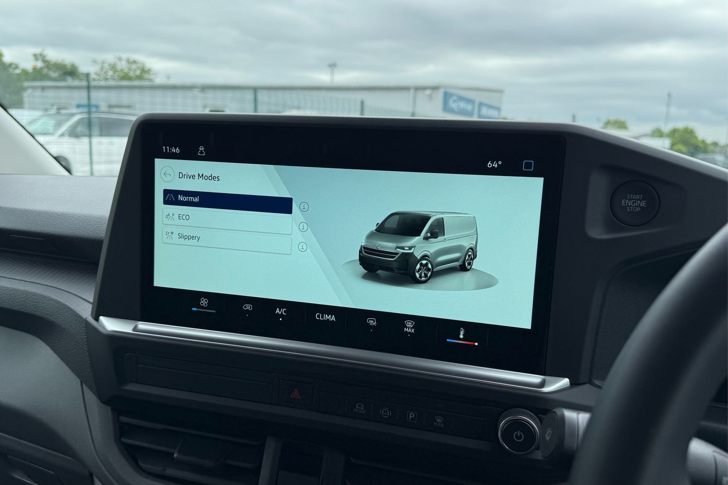 Used Volkswagen Transporter 2025 for sale - 76750796: Photo 57