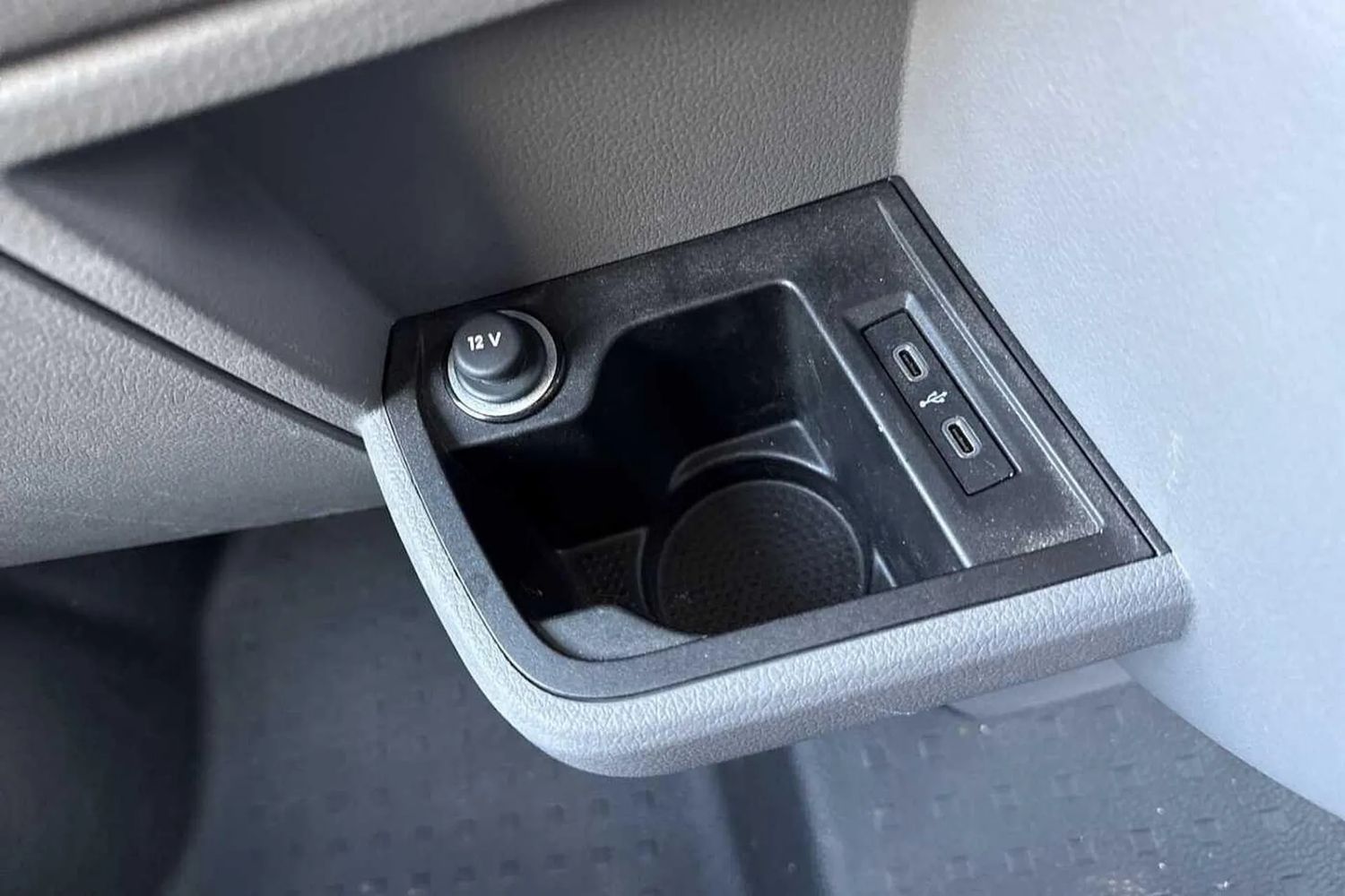 Used Volkswagen Transporter 2024 for sale - 76985304: Photo 32