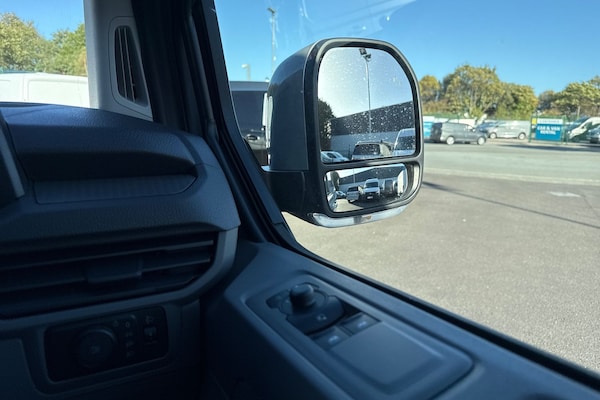 Used Volkswagen Transporter 2025 for sale - 76274745: Photo 20
