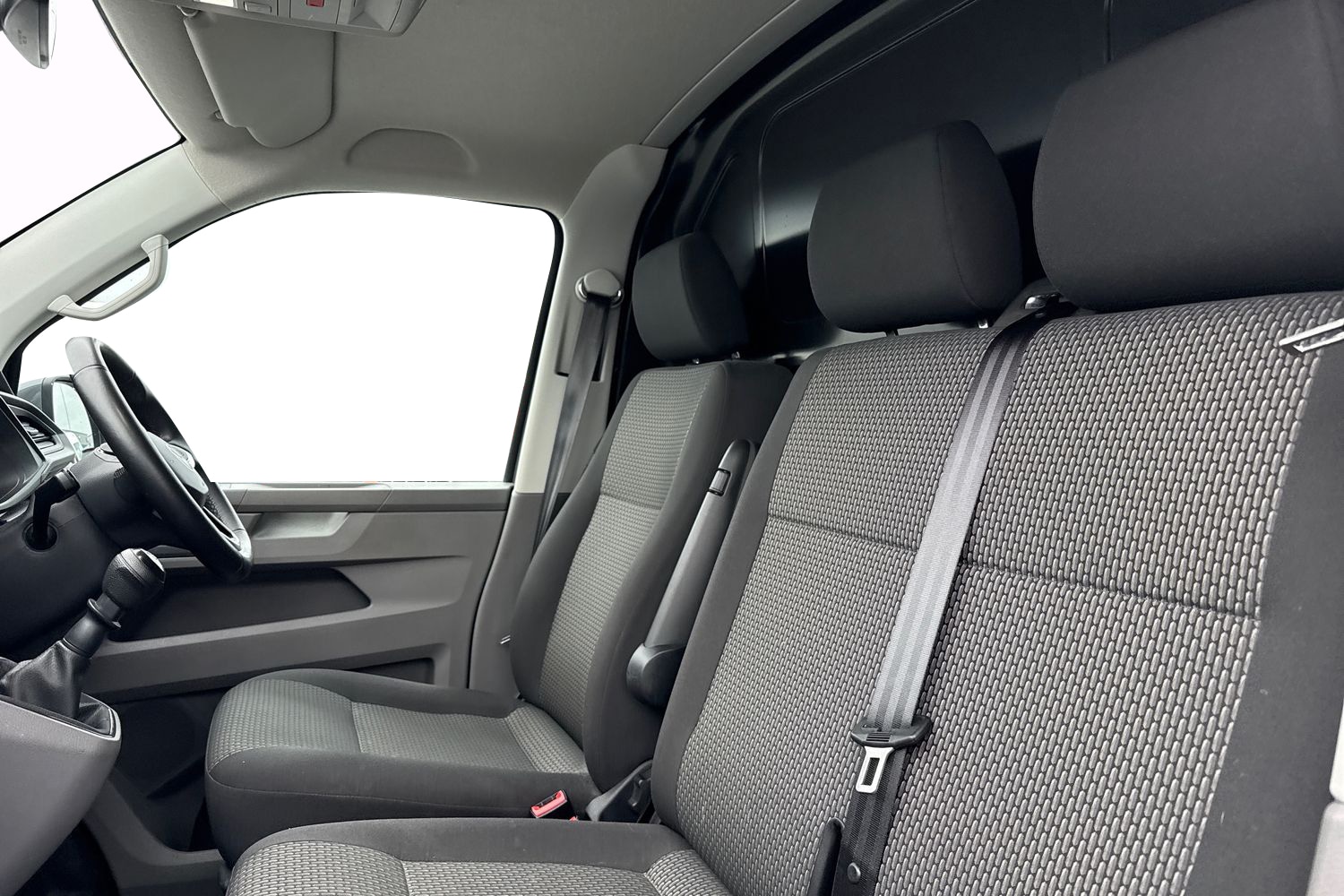 Used Volkswagen Transporter 2024 for sale - 76569576: Photo 15