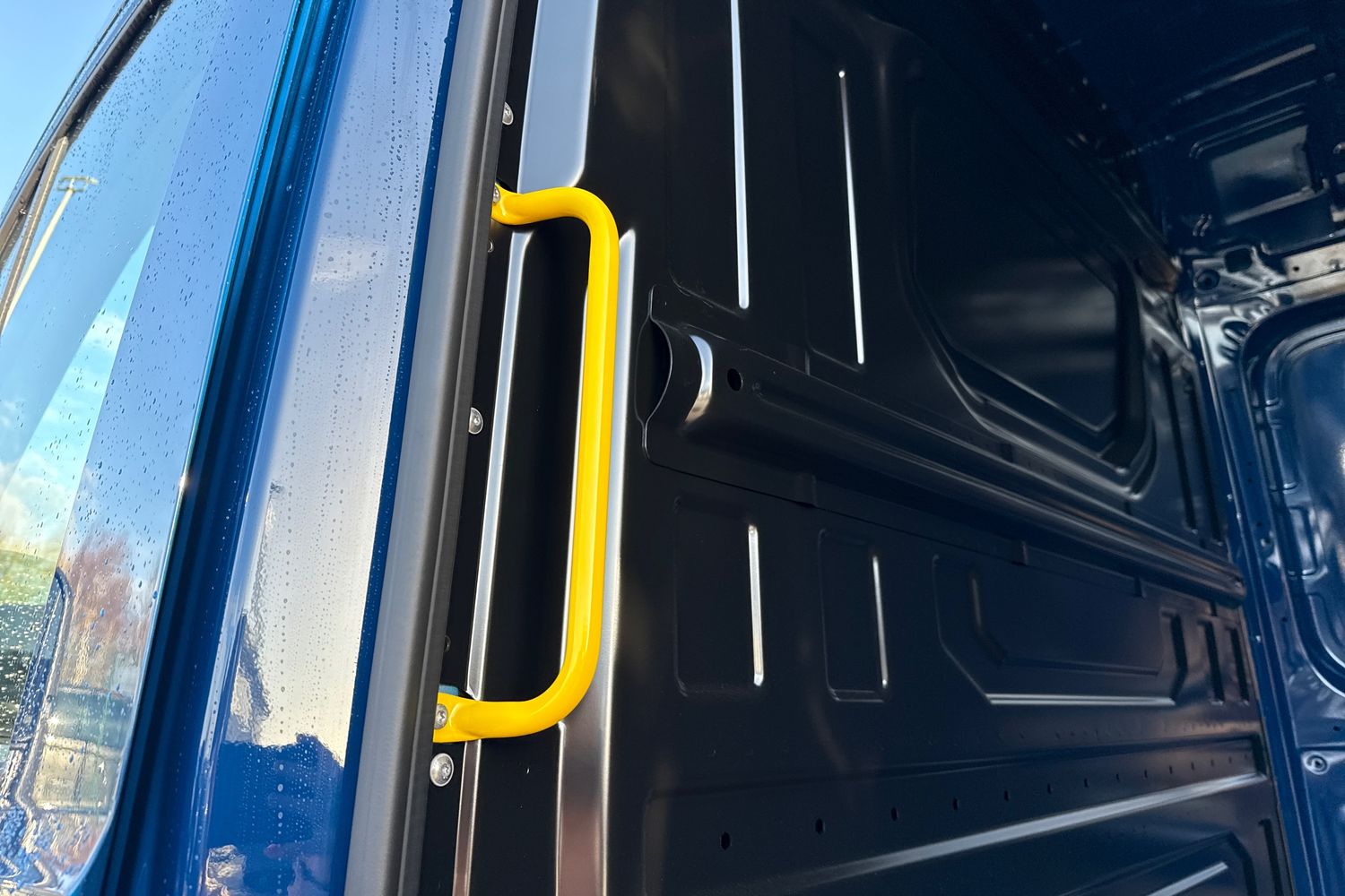 Used Volkswagen Crafter 2025 for sale - 77233330: Photo 30