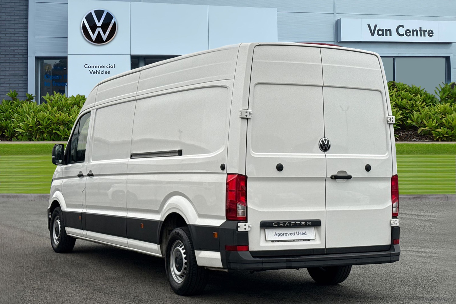 Used Volkswagen Crafter 2025 for sale - 77514856: Photo 2