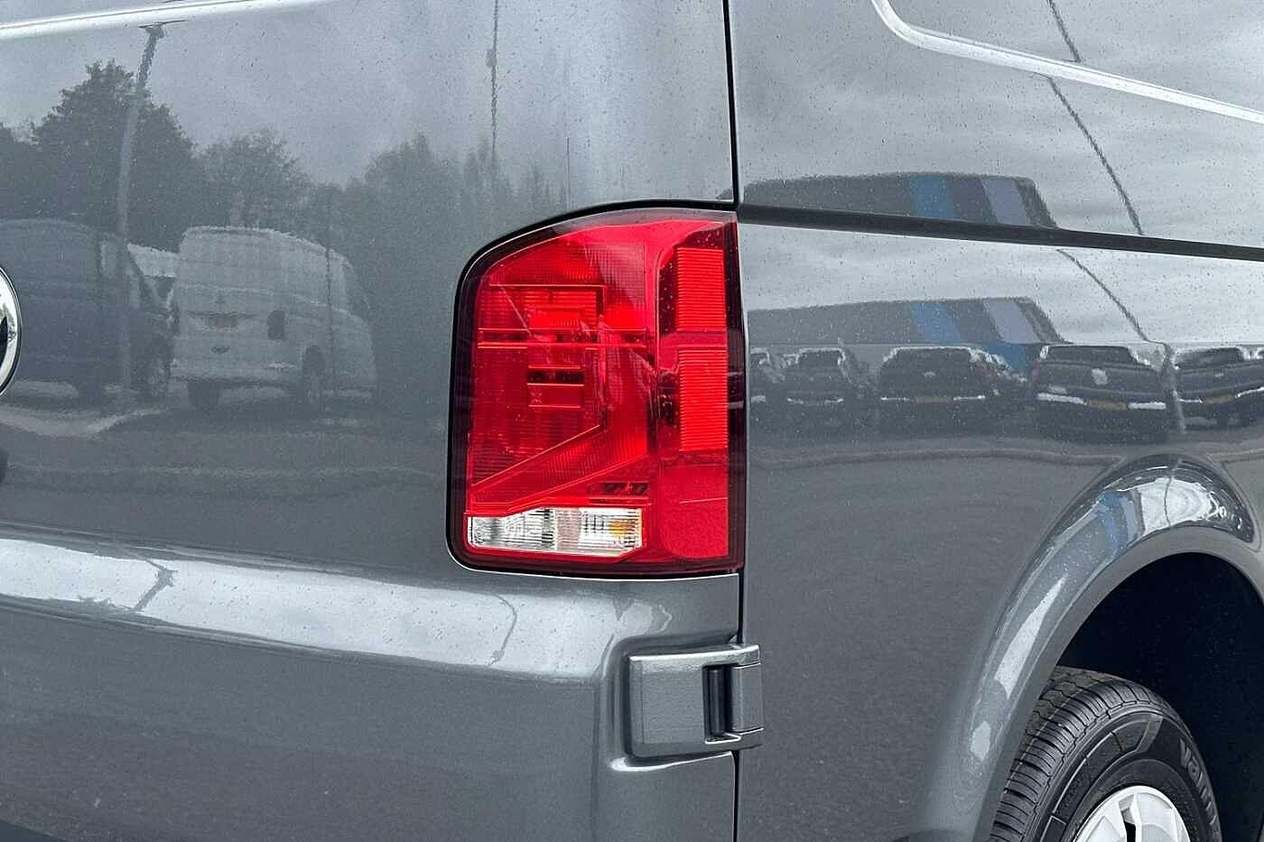 Used Volkswagen Transporter 2024 for sale - 76909386: Photo 30