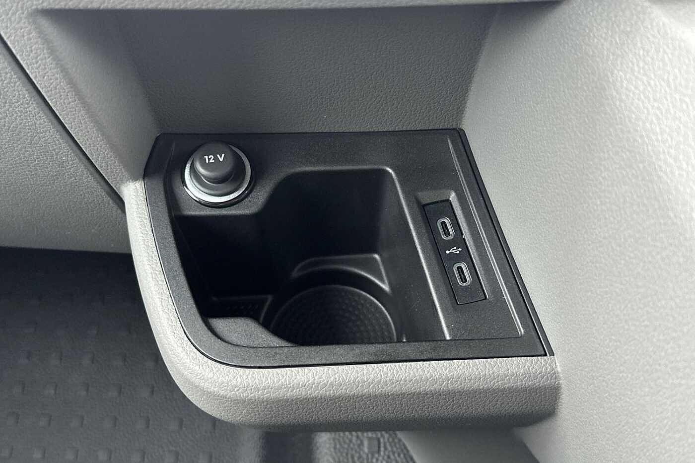 Used Volkswagen Transporter 2024 for sale - 76909386: Photo 44