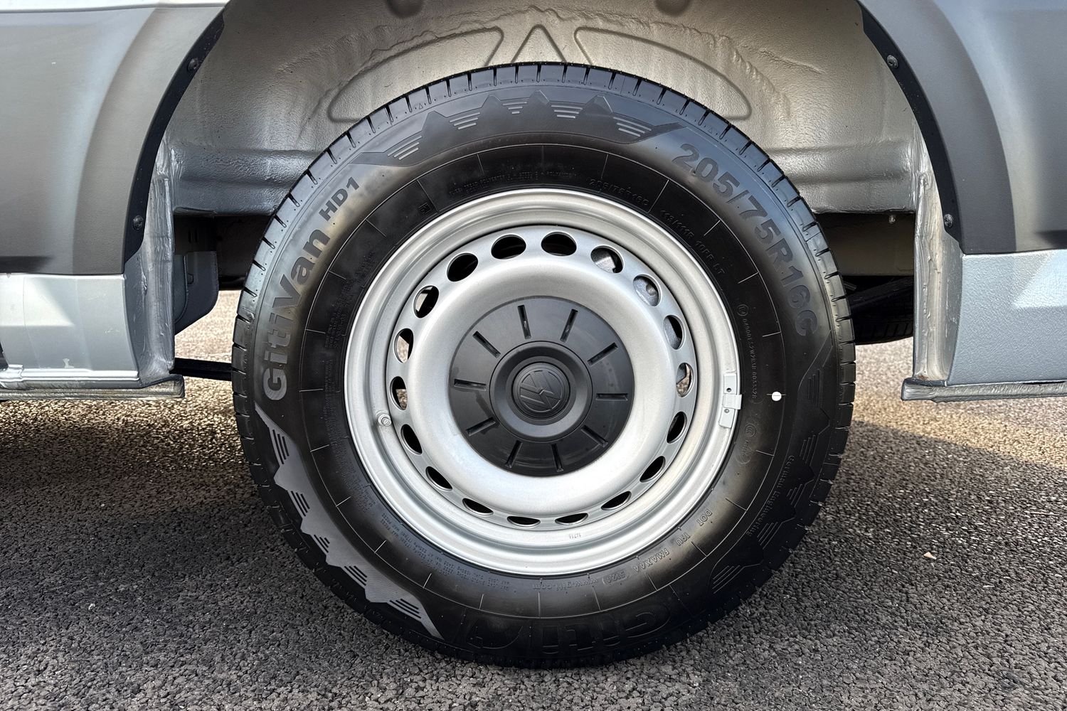 Used Volkswagen Crafter 2025 for sale - 76916427: Photo 11