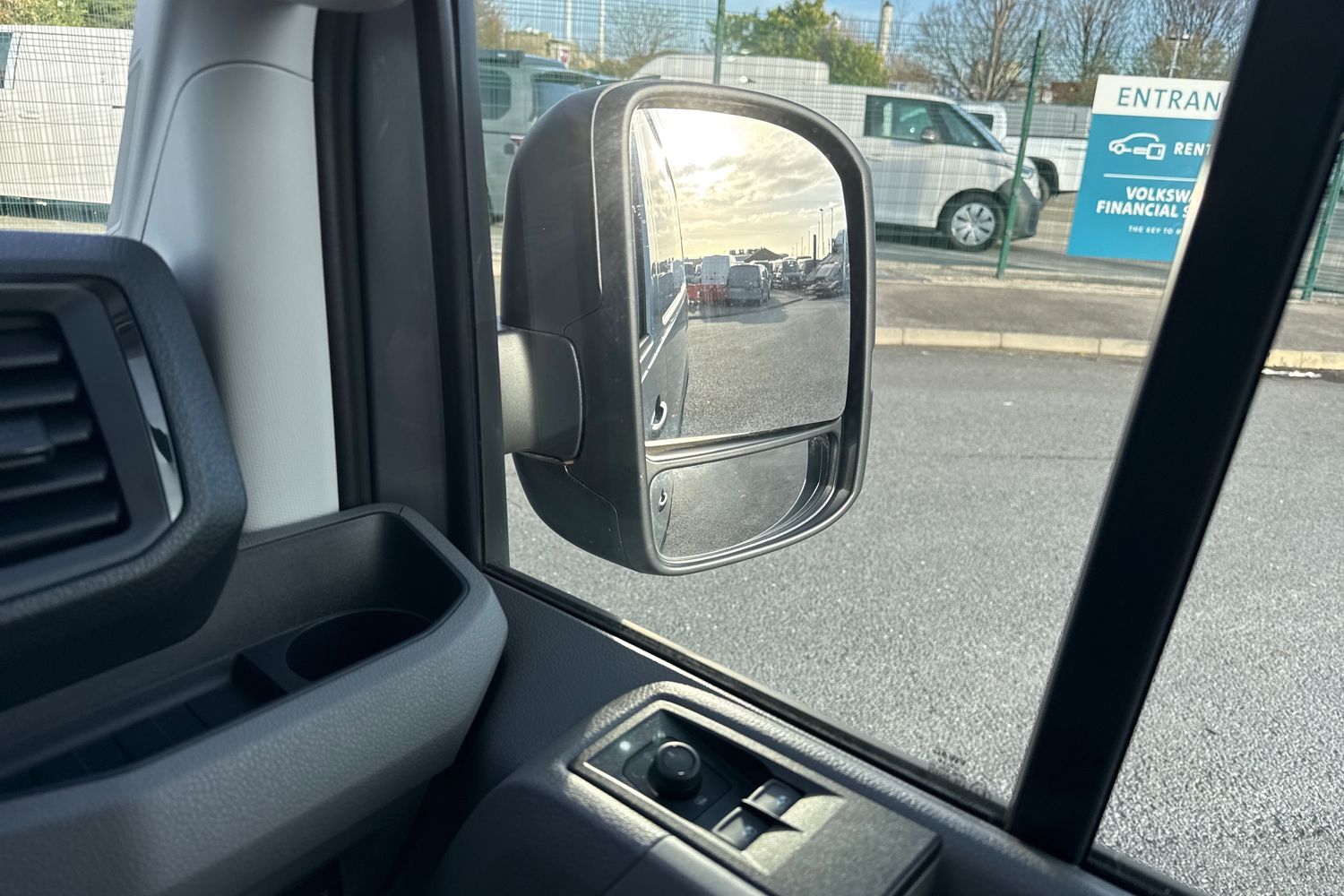 Used Volkswagen Crafter 2025 for sale - 76916427: Photo 20