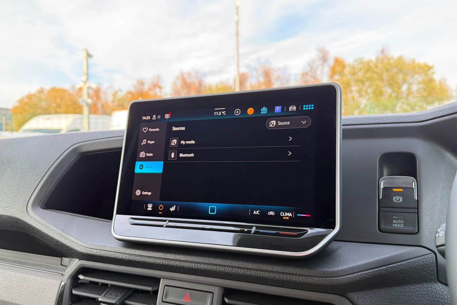 Used Volkswagen Crafter 2025 for sale - 76916427: Photo 50