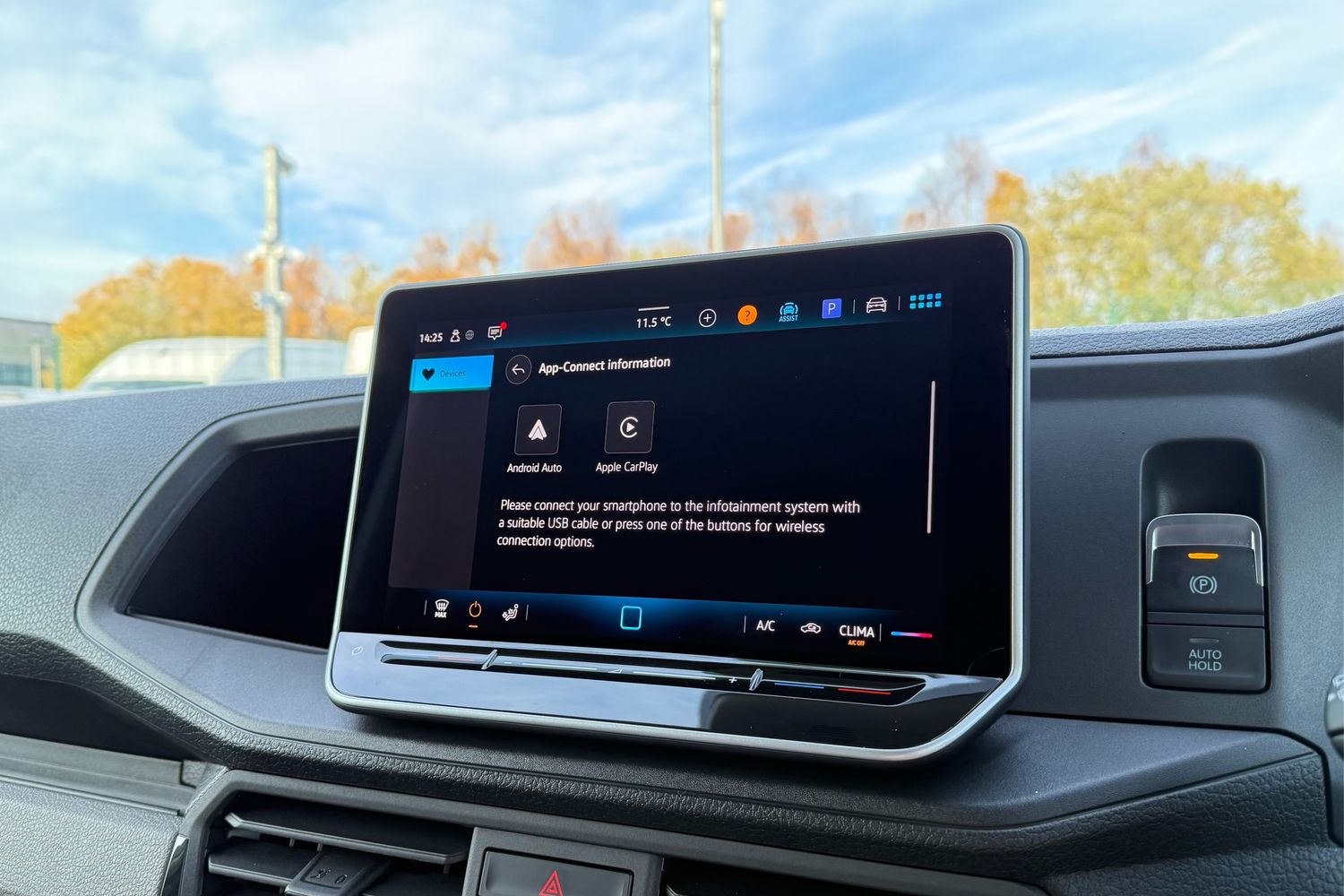 Used Volkswagen Crafter 2025 for sale - 76916427: Photo 51