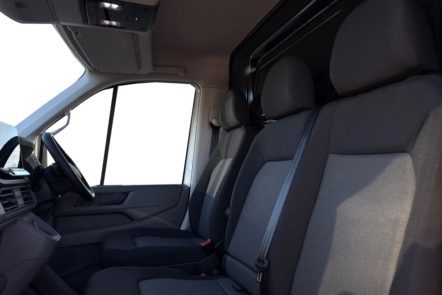 Used Volkswagen Crafter 2025 for sale - 77011456: Photo 15