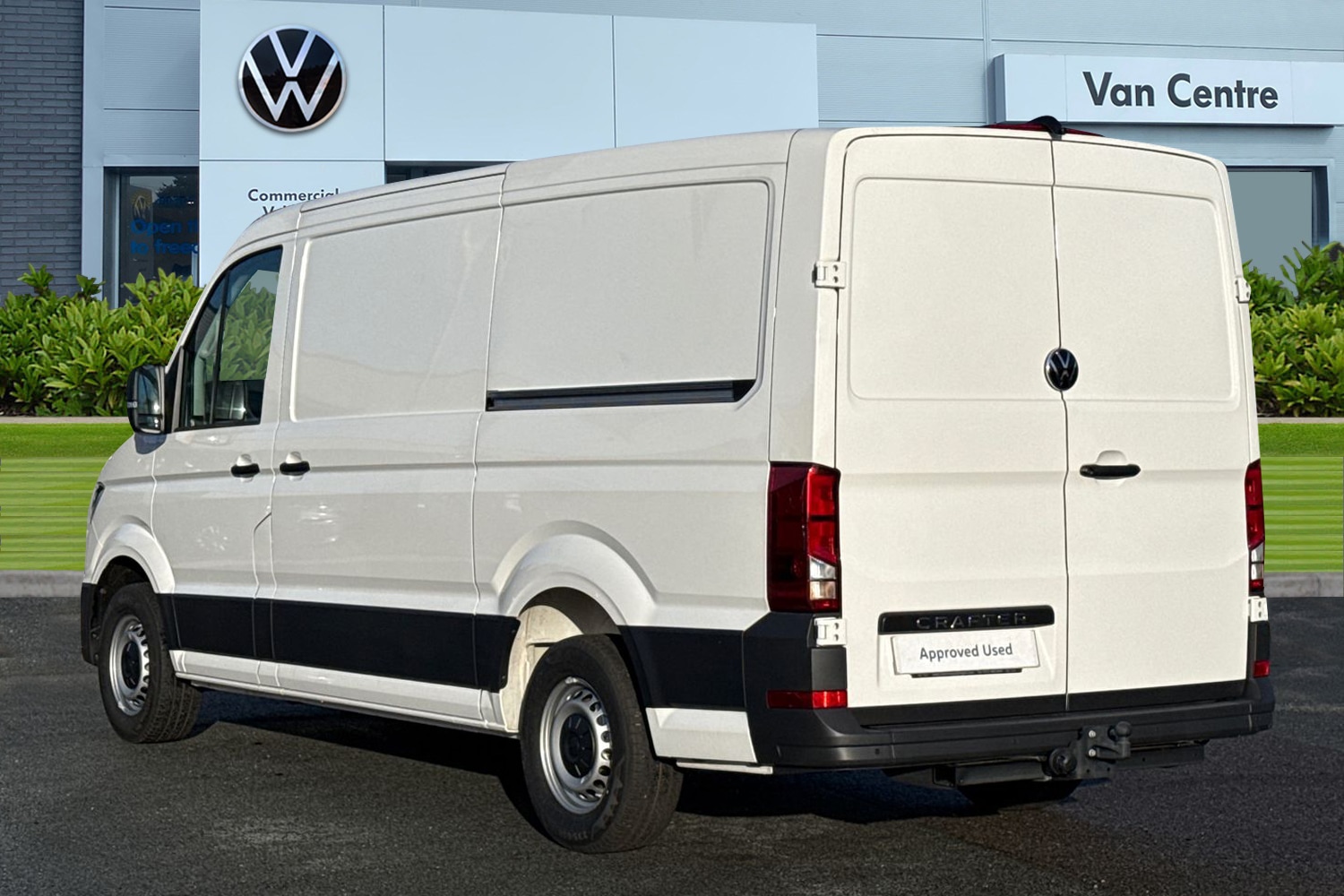 Used Volkswagen Crafter 2025 for sale - 77011456: Photo 2