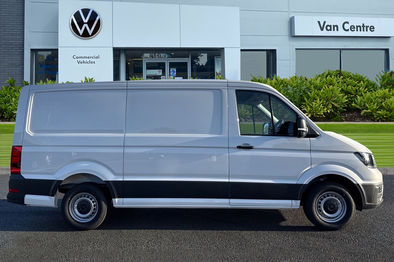 Used Volkswagen Crafter 2025 for sale - 77011456: Photo 3