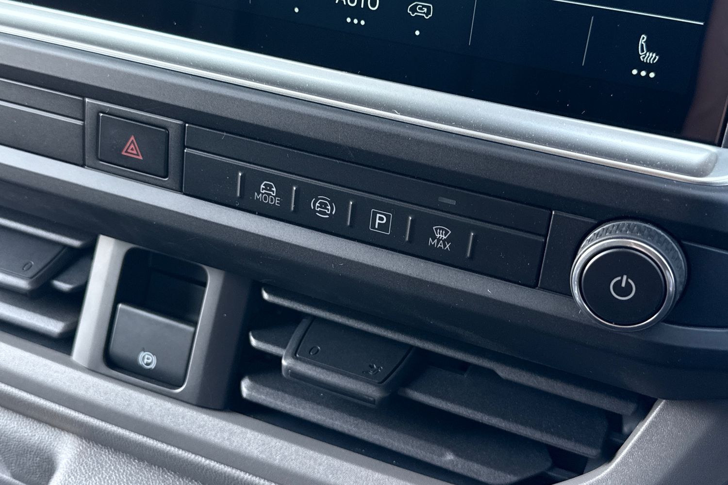 Used Volkswagen Transporter 2025 for sale - 77703381: Photo 55