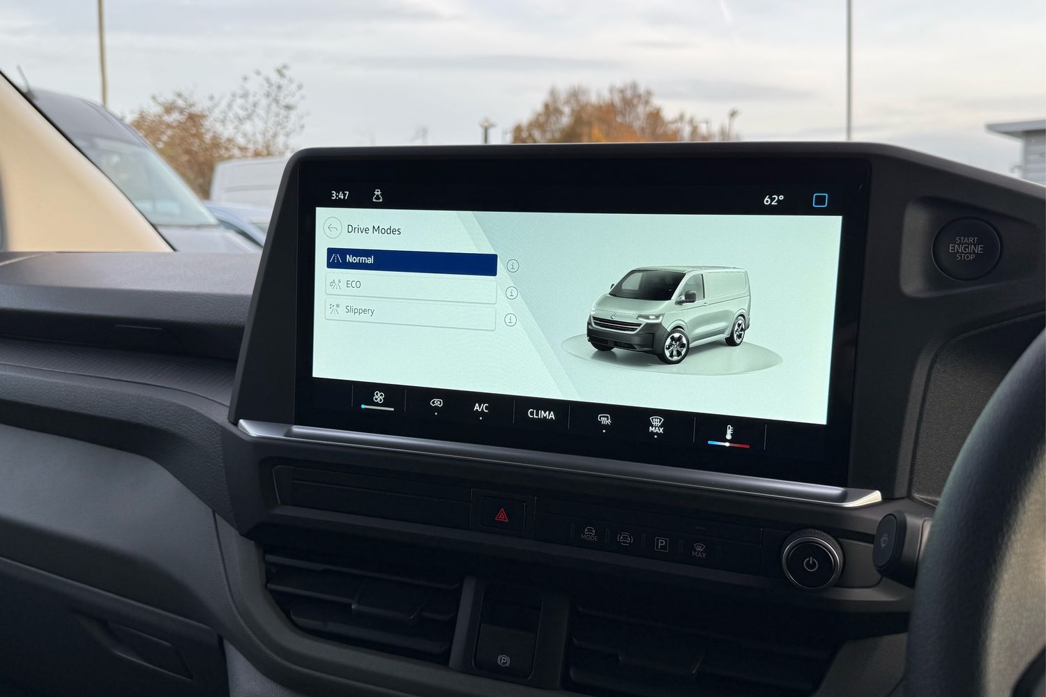 Used Volkswagen Transporter 2025 for sale - 76488303: Photo 50