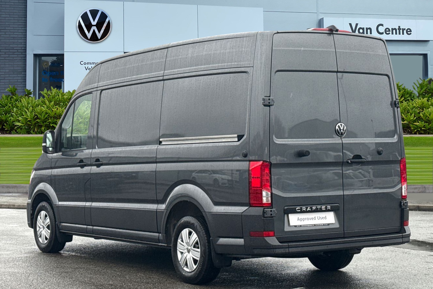 Used Volkswagen Crafter 2025 for sale - 77199503: Photo 2