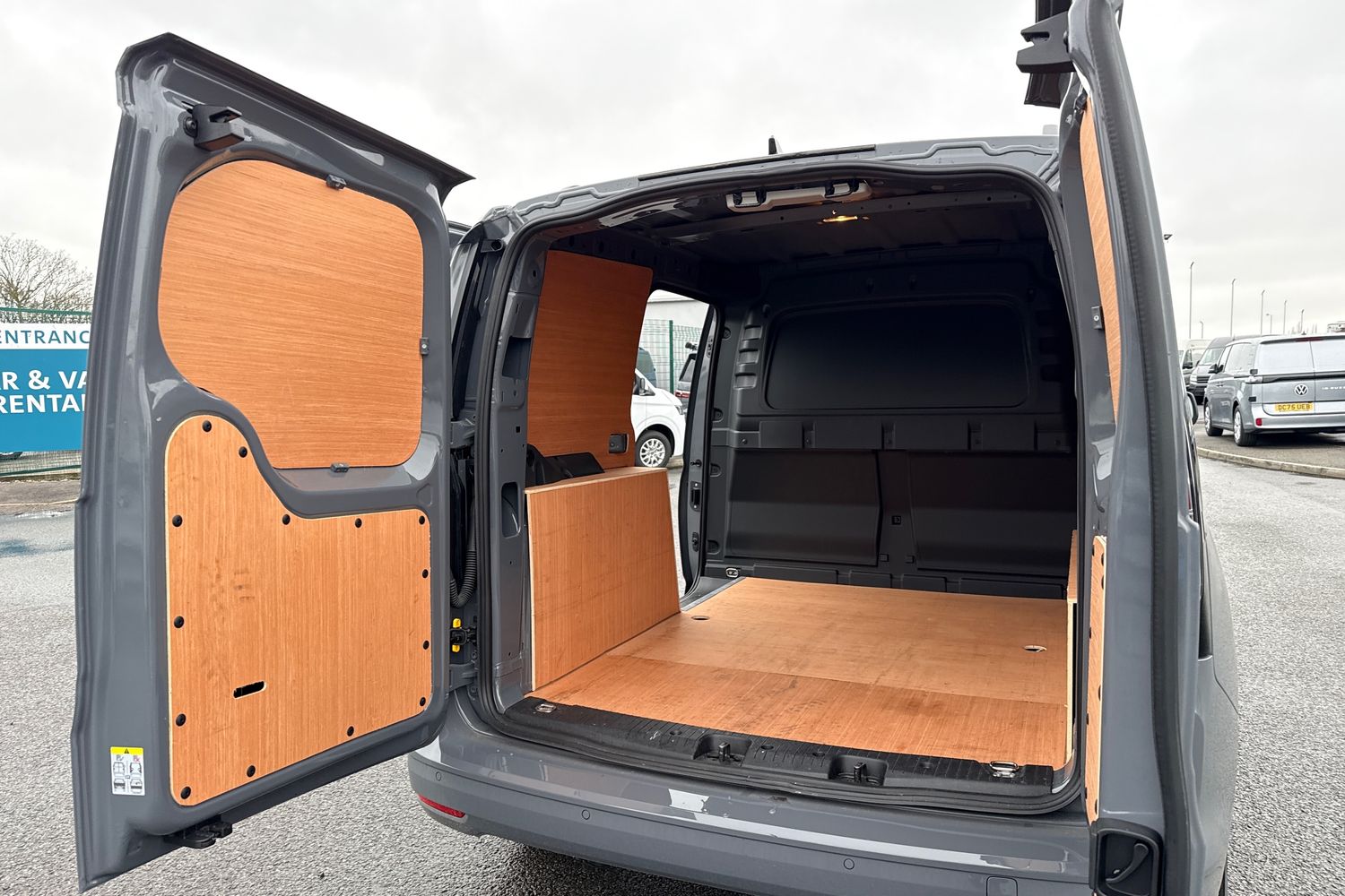 Used Volkswagen Caddy 2025 for sale - 77294744: Photo 32