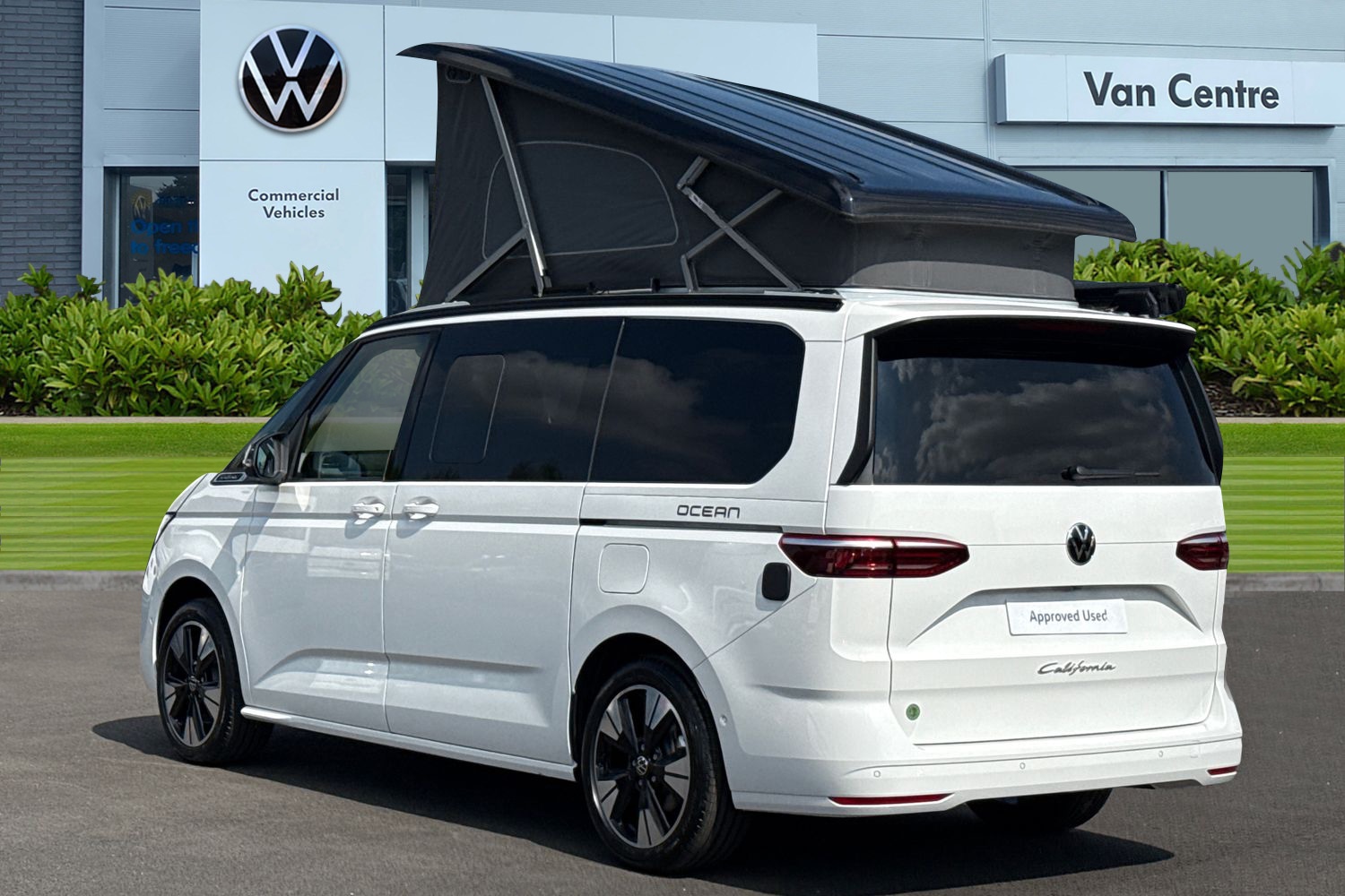 Used Volkswagen California 2025 for sale - 77032402: Photo 2