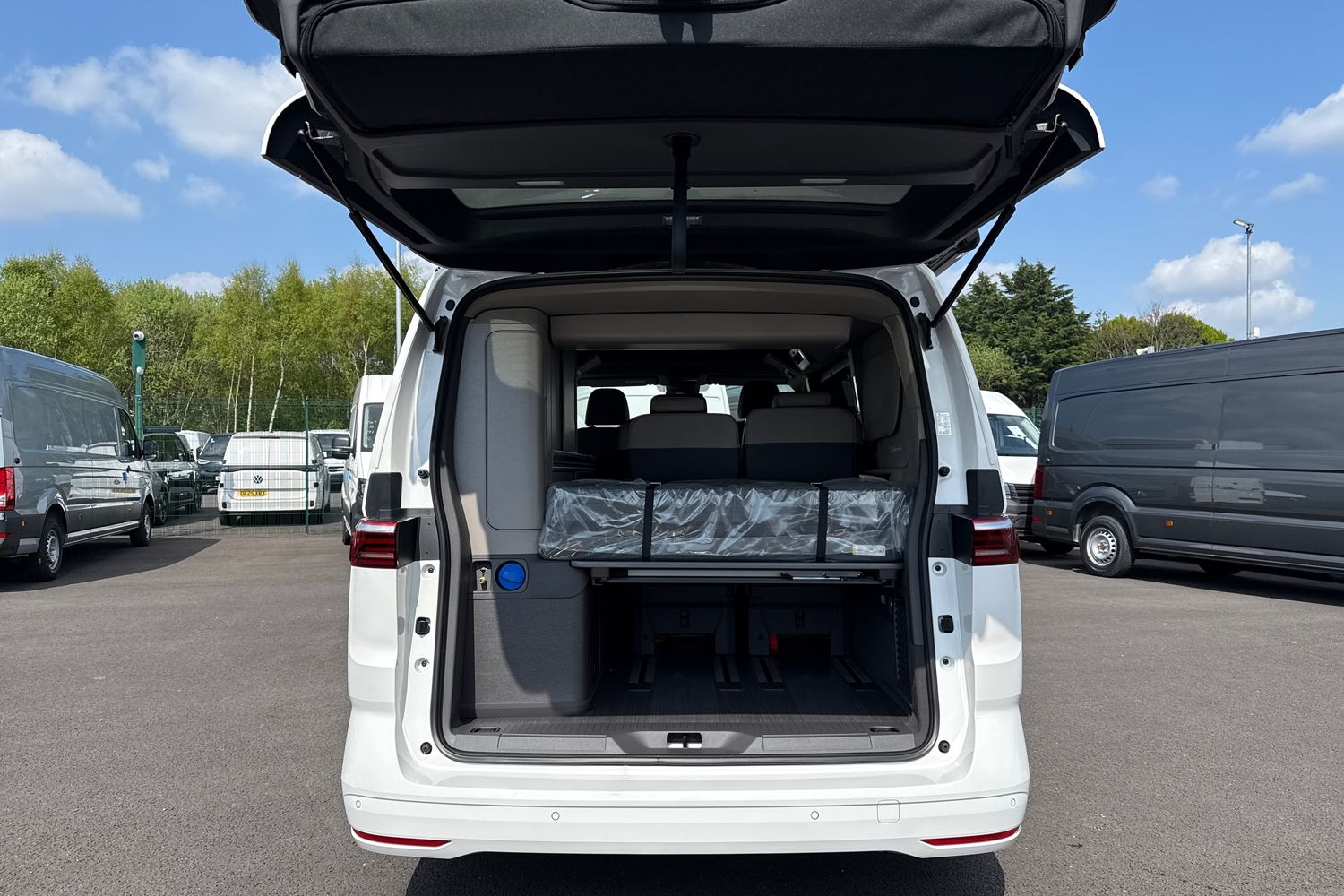 Used Volkswagen California 2025 for sale - 77032402: Photo 7