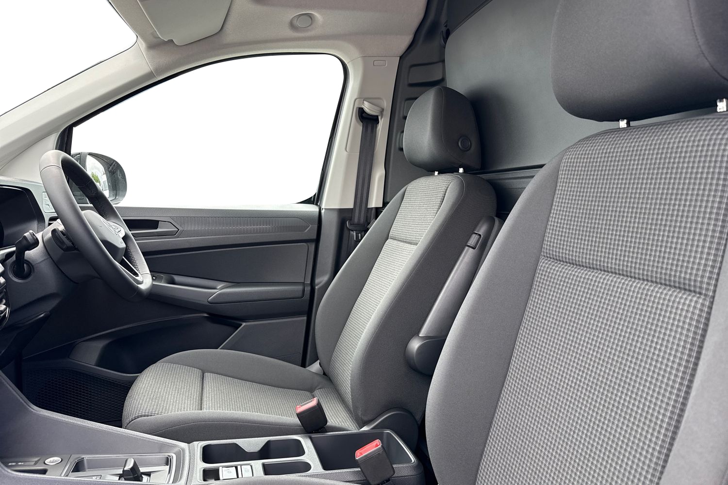 Used Volkswagen Caddy Maxi 2025 for sale - 77608275: Photo 16