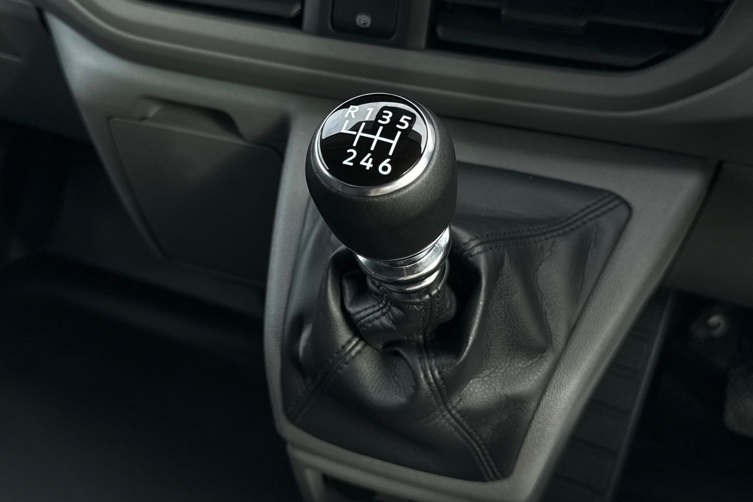 Used Volkswagen Transporter 2025 for sale - 77128946: Photo 22