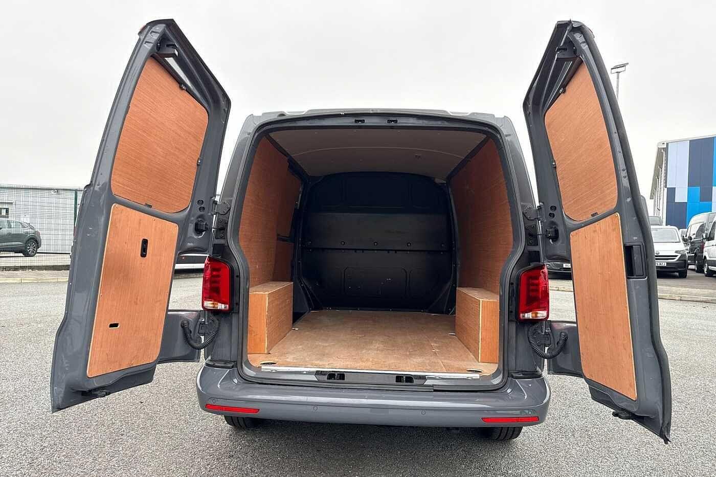 Used Volkswagen Transporter 2024 for sale - 76374753: Photo 9