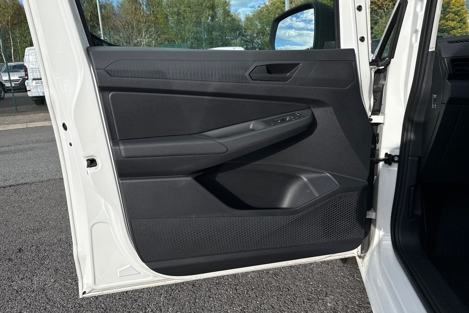 Used Volkswagen Caddy Maxi 2025 for sale - 76526959: Photo 34