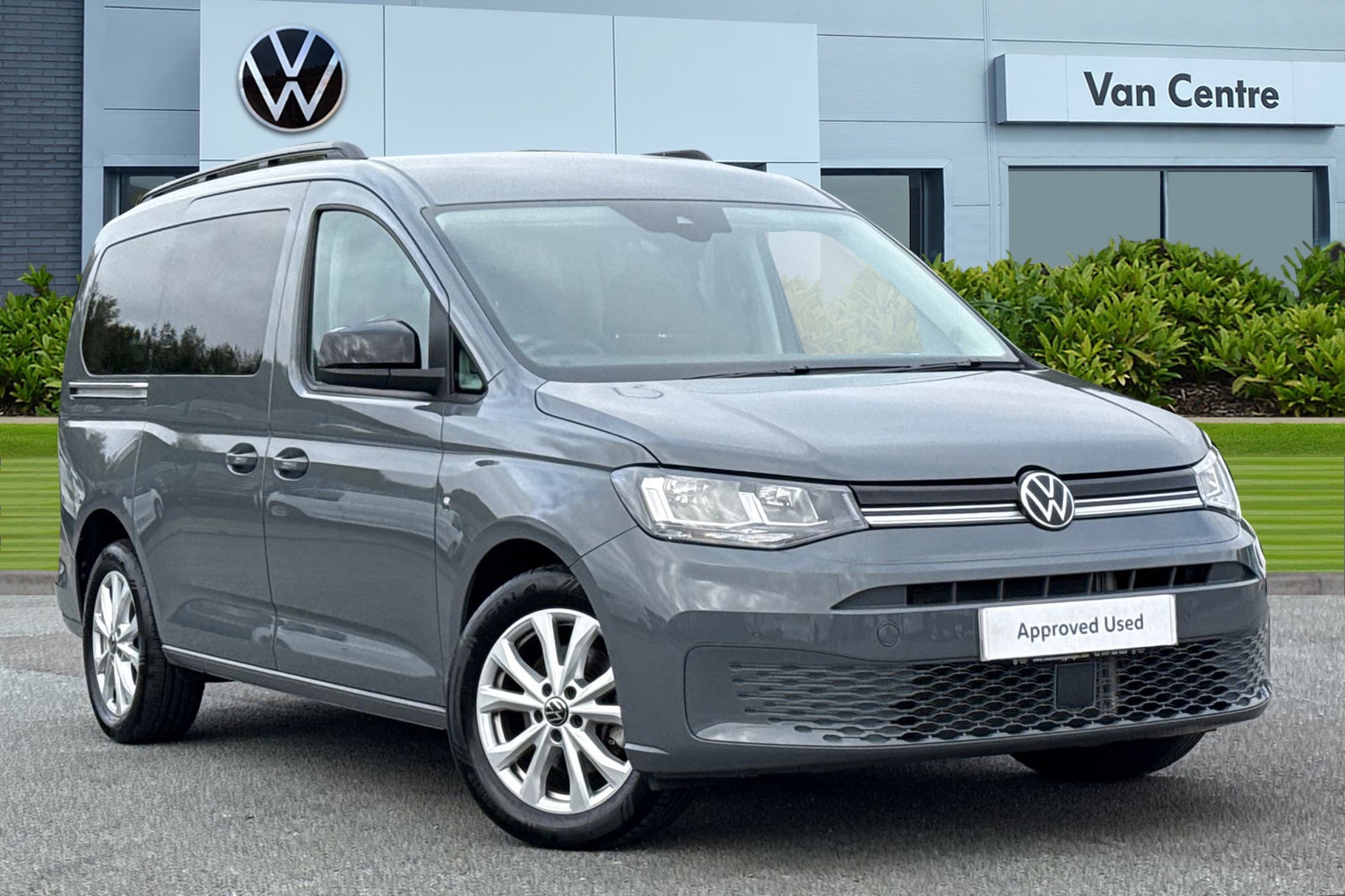 Used Volkswagen Caddy Maxi 2024 for sale - 76243742: Photo 1