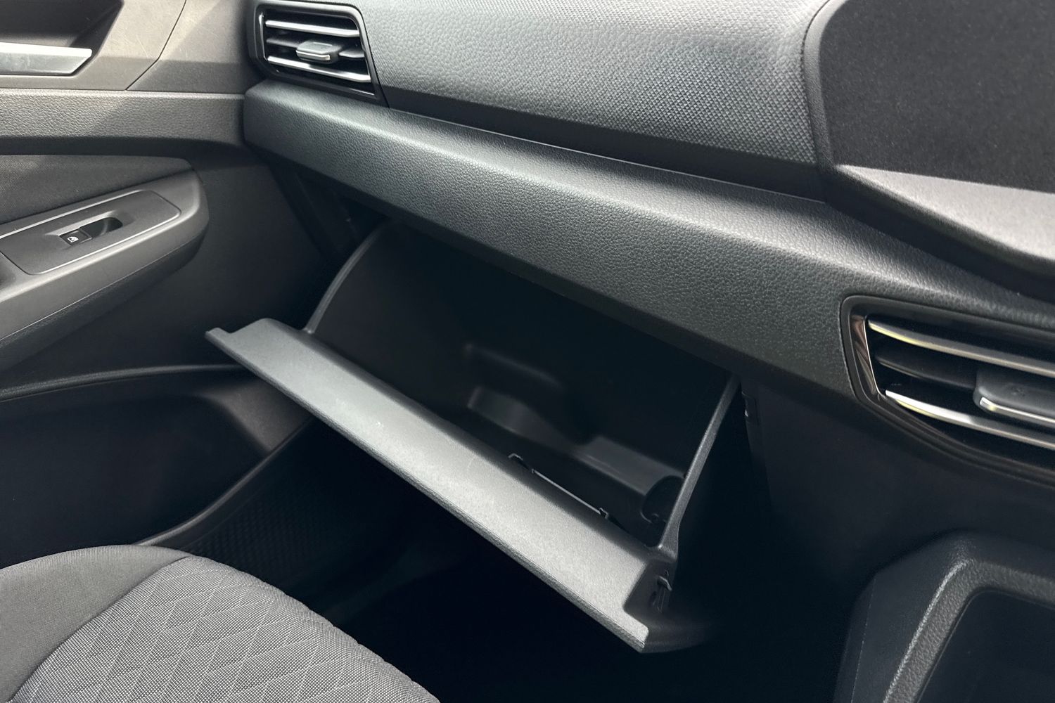 Used Volkswagen Caddy Maxi 2024 for sale - 76243742: Photo 41