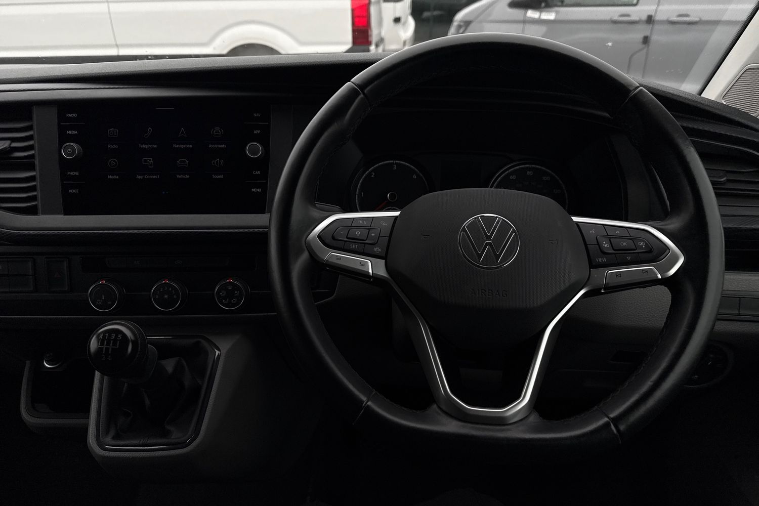 Used Volkswagen Transporter 2024 for sale - 76564715: Photo 12