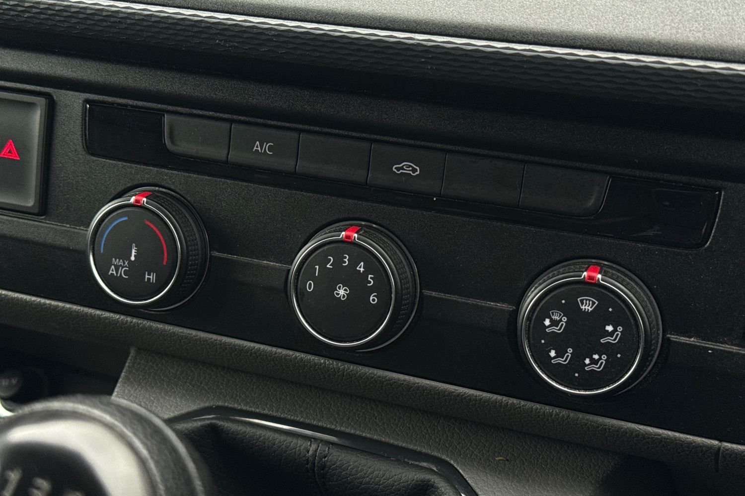 Used Volkswagen Transporter 2024 for sale - 76564715: Photo 18