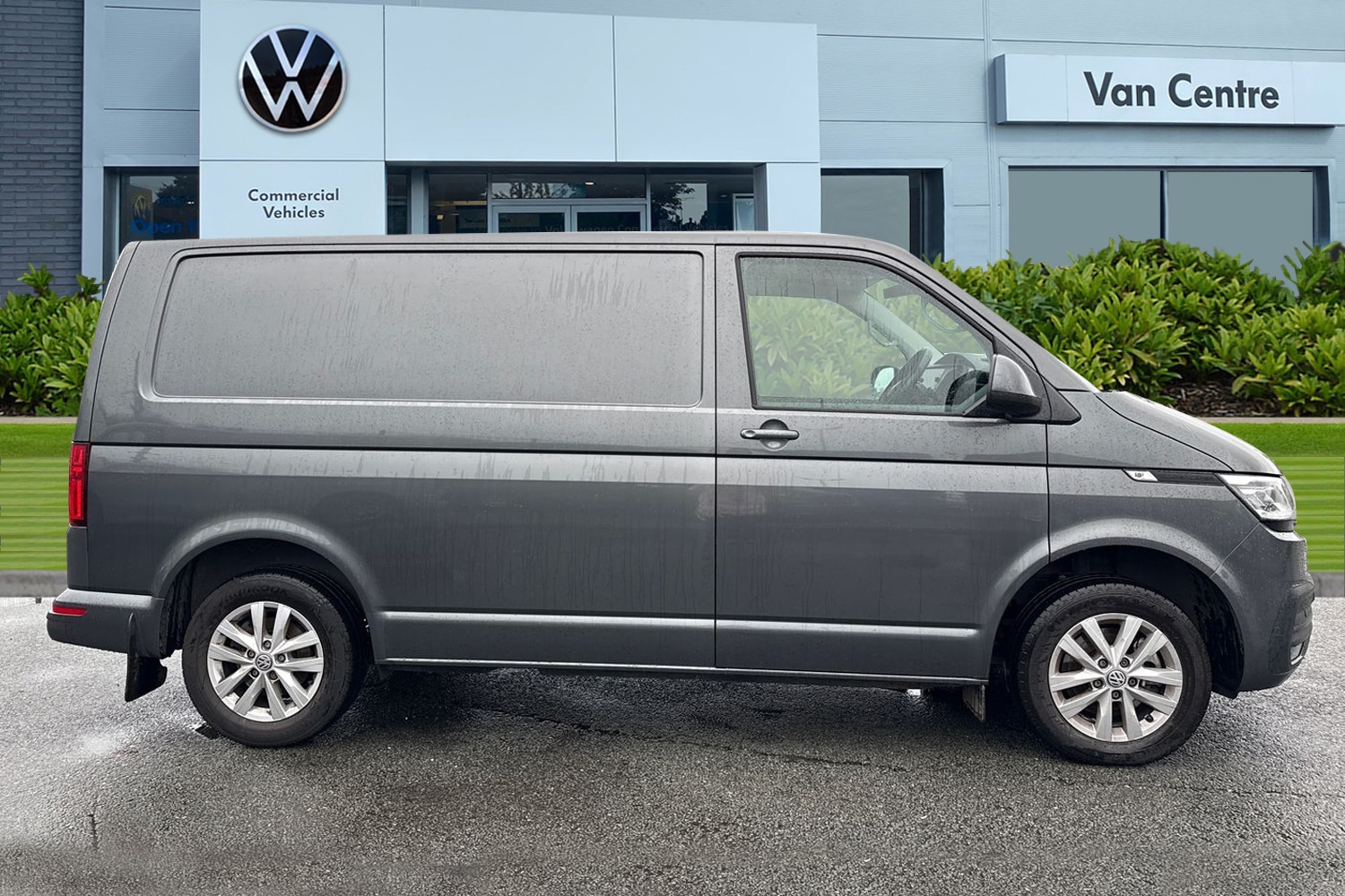 Used Volkswagen Transporter 2024 for sale - 76979194: Photo 3