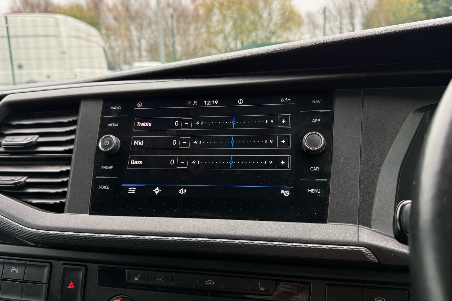 Used Volkswagen Transporter 2024 for sale - 76979194: Photo 49