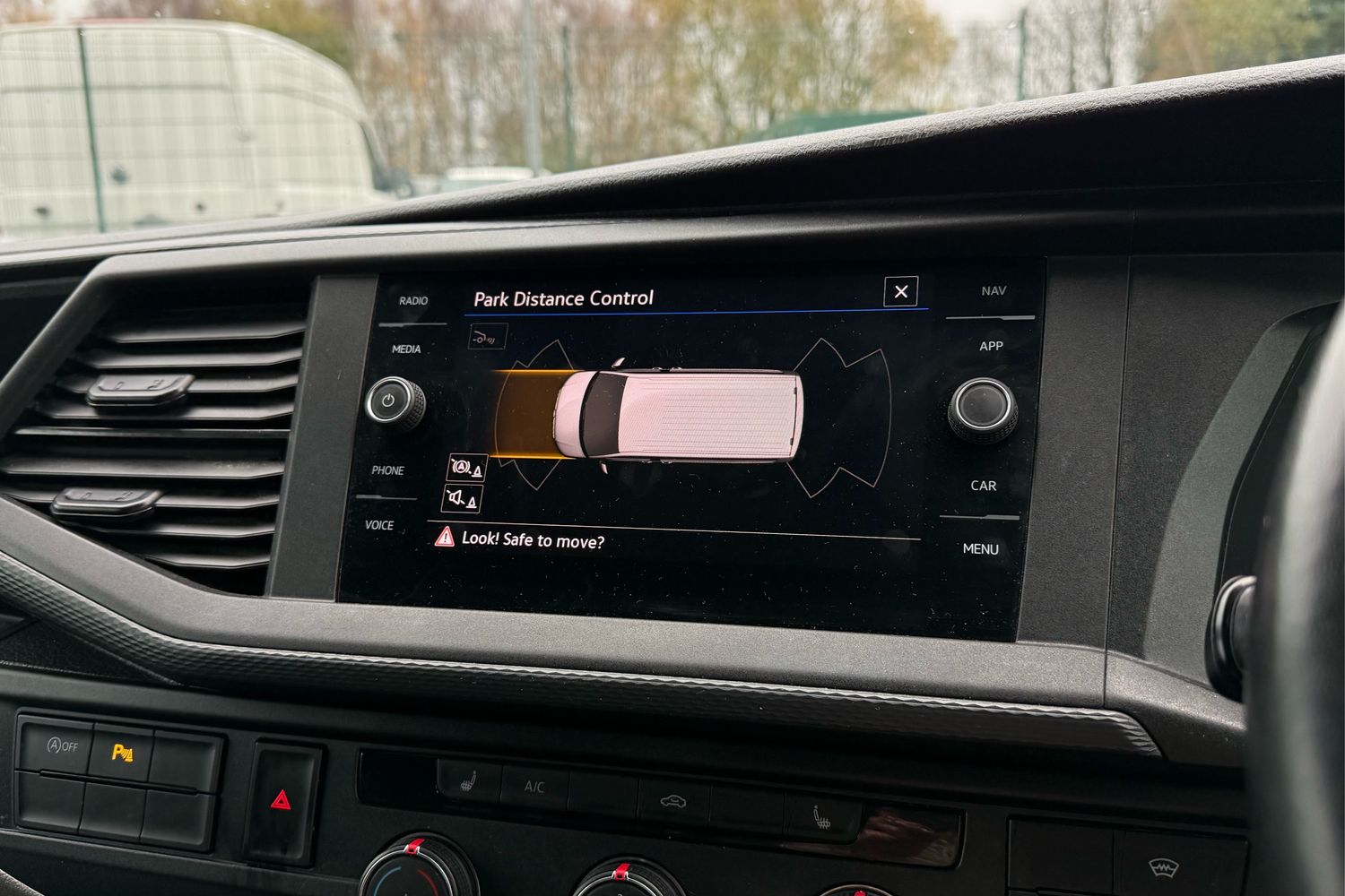 Used Volkswagen Transporter 2024 for sale - 76979194: Photo 52