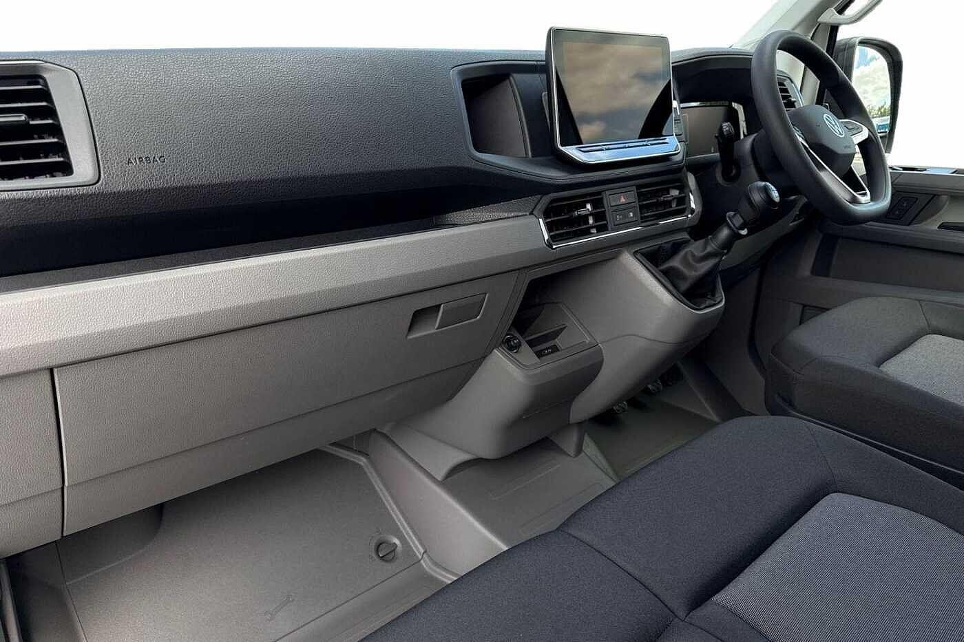 Used Volkswagen Crafter 2025 for sale - 76836324: Photo 2