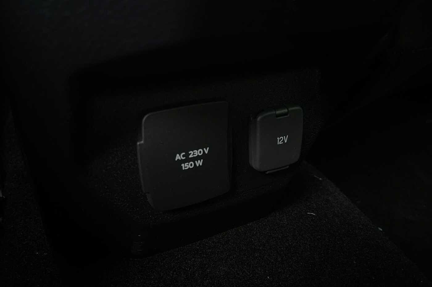 Used Volkswagen Amarok 2024 for sale - 76909431: Photo 34