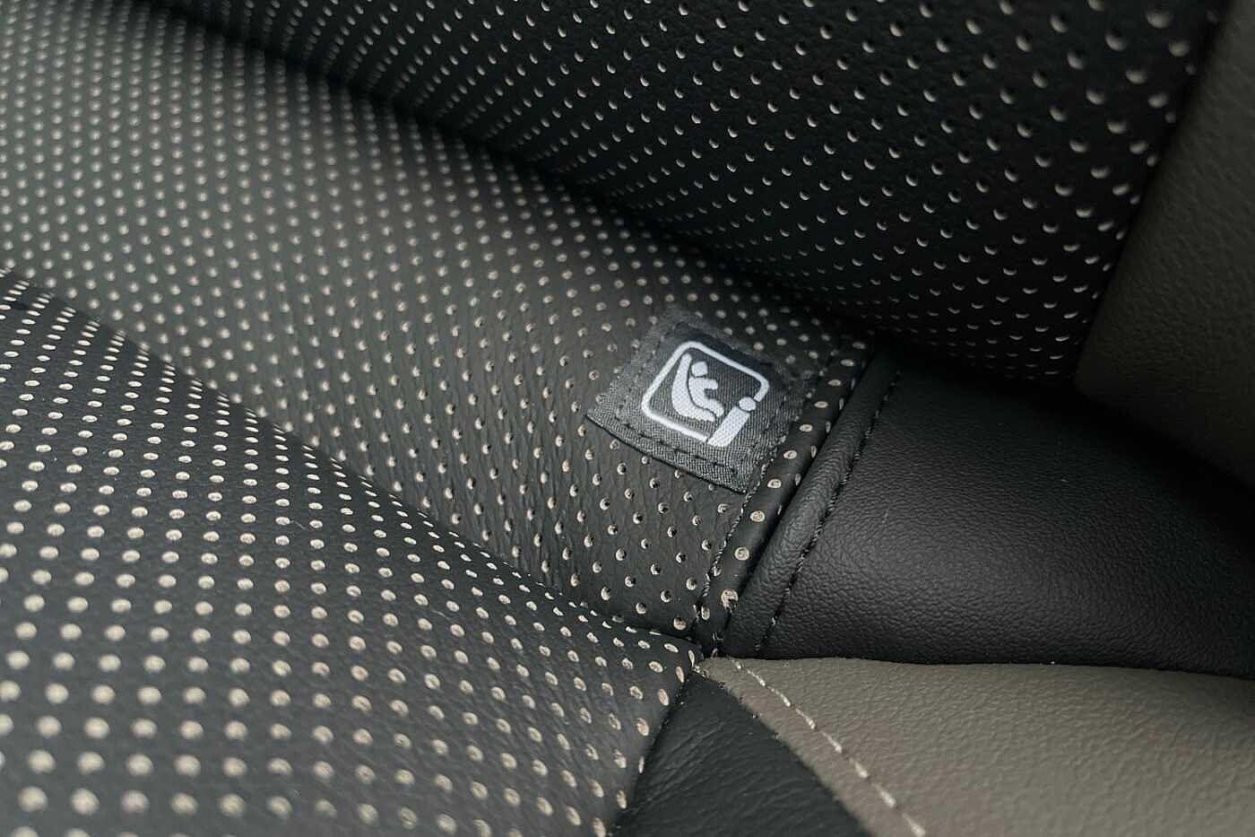 Used Volkswagen Amarok 2024 for sale - 76909431: Photo 35