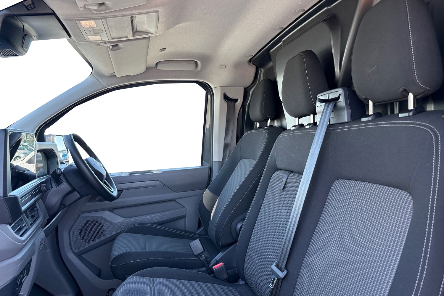 Used Volkswagen Transporter 2025 for sale - 77961487: Photo 15