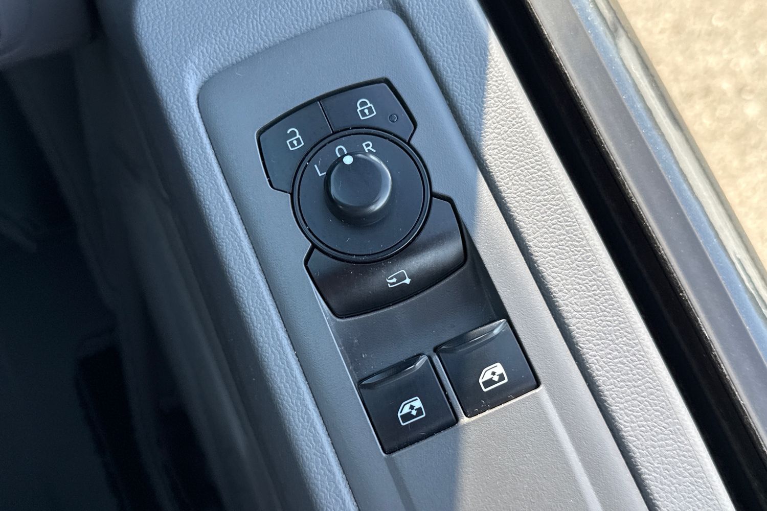 Used Volkswagen Transporter 2025 for sale - 77961487: Photo 41